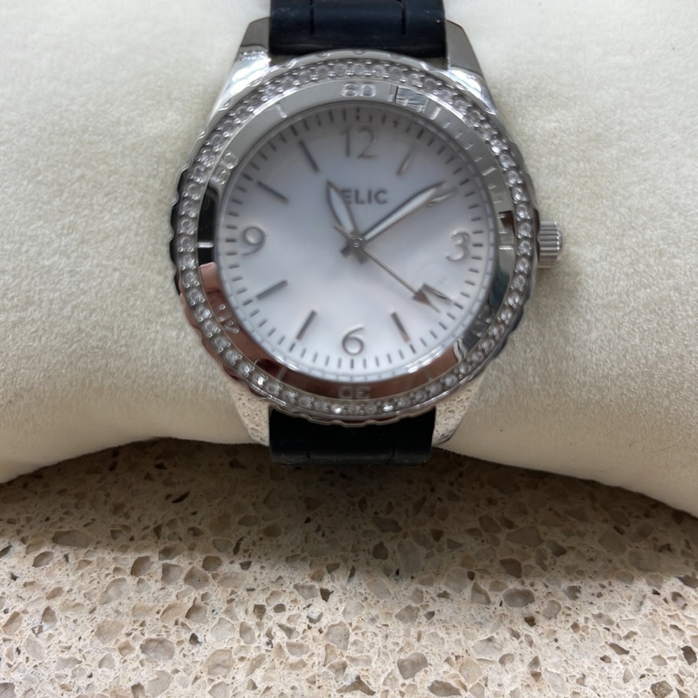 Relic watch - Picture 2 of 3